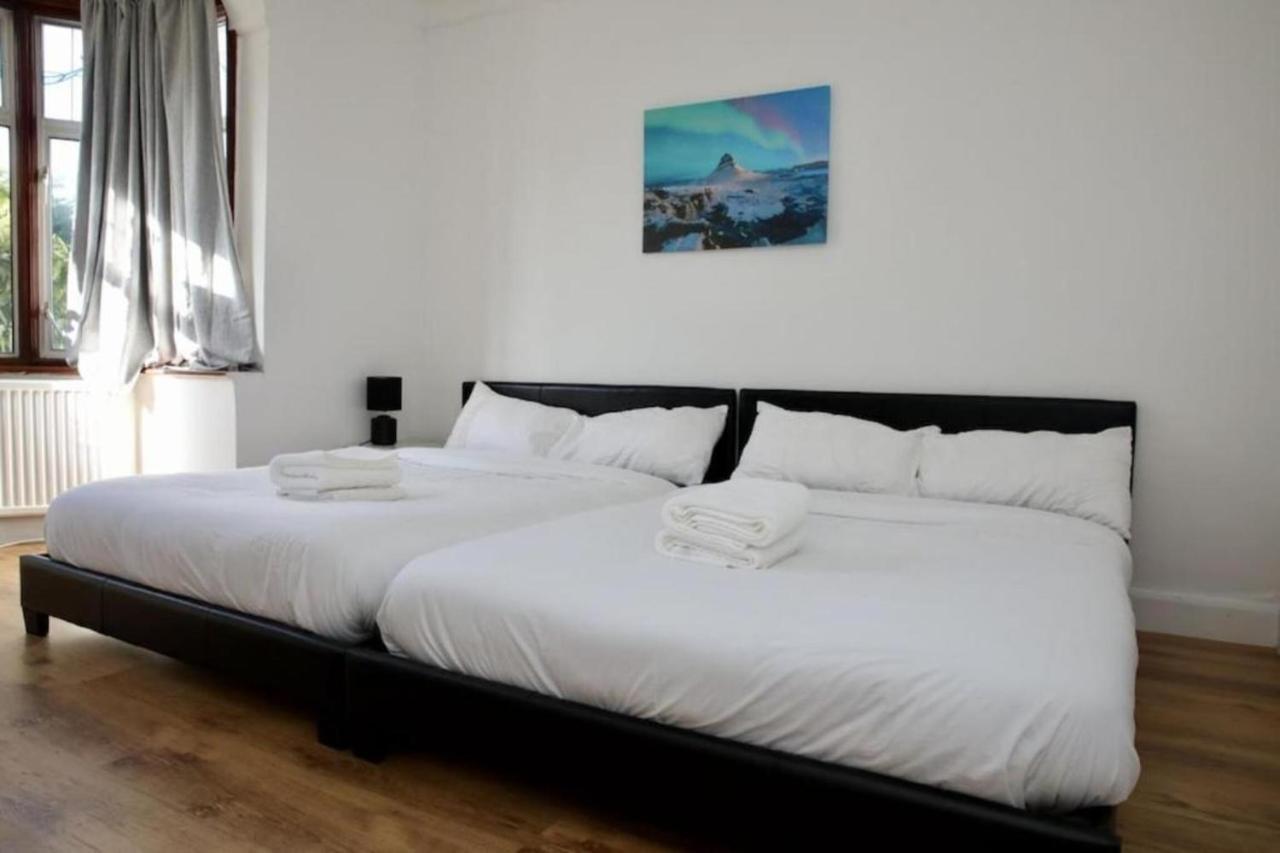 لندن Oyo Timi Holiday Homes المظهر الخارجي الصورة
