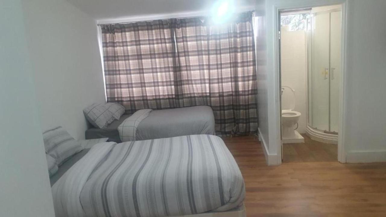 لندن Oyo Timi Holiday Homes المظهر الخارجي الصورة